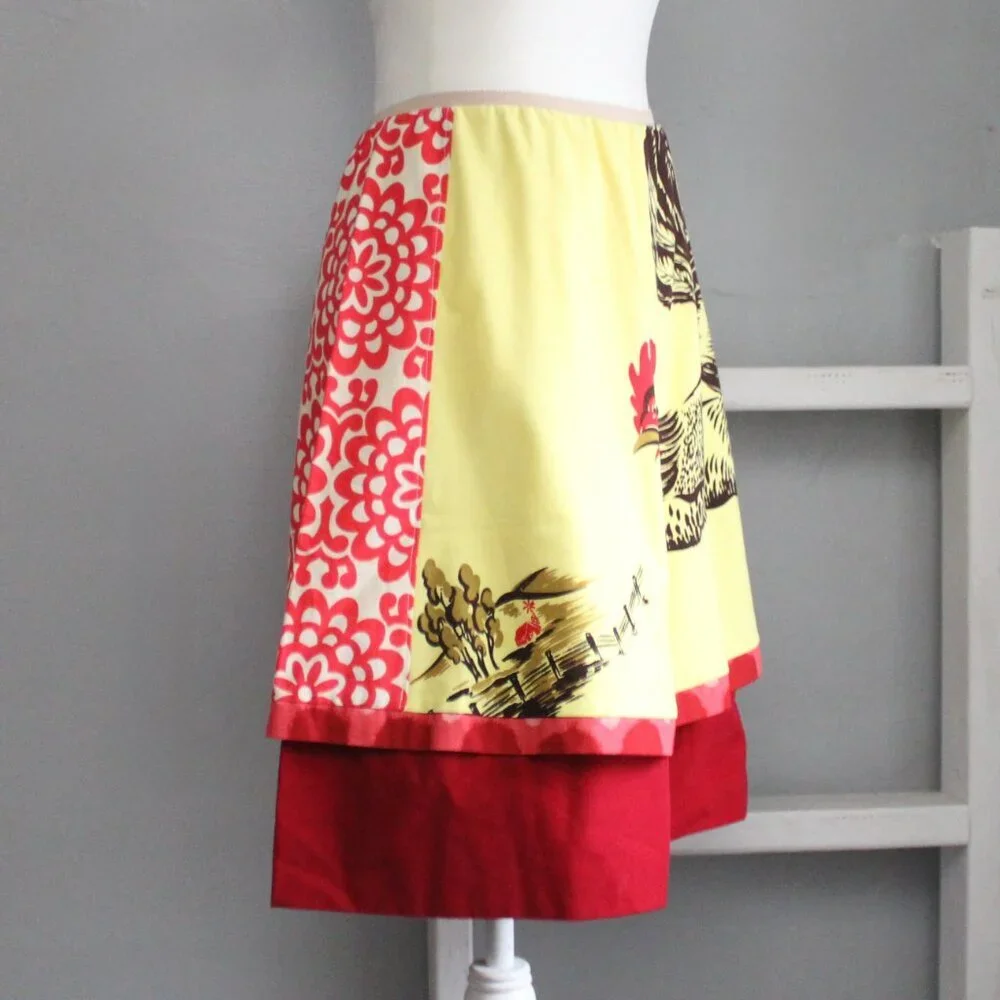 Orangyporangy Yellow Red Mixed Print Retro Rooster Farm A-Line Skirt Size Small - Picture 4 of 7